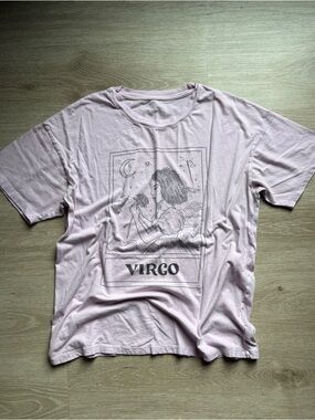American Eagle Virgo Graphic Tee - Light Lavender Zodiac Shirt